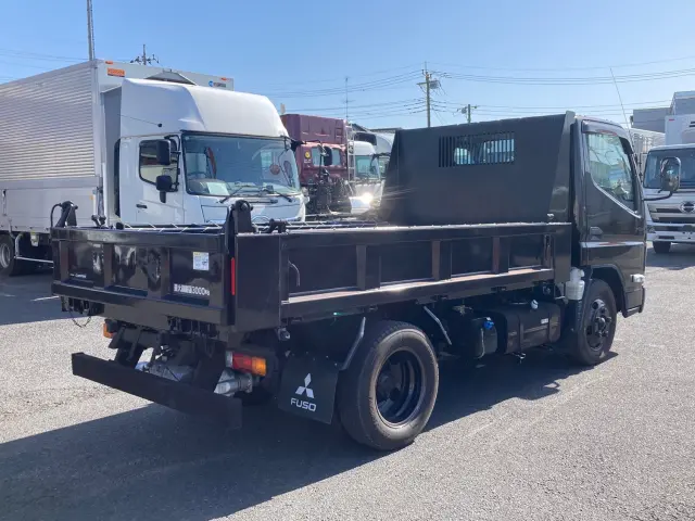 三菱 キャンター 2RG-FBA60(2WD)の写真3