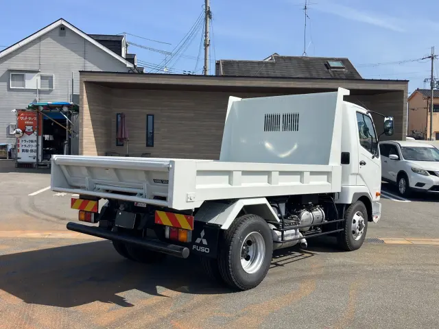 三菱 ファイター 2KG-FK72F(2WD)の写真3