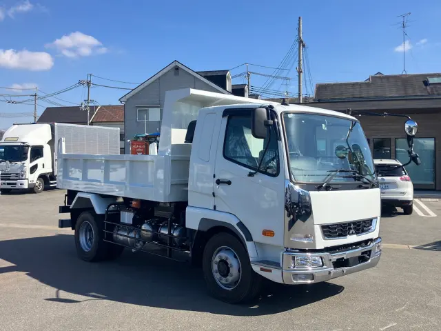 三菱 ファイター 2KG-FK62FZ(2WD)の写真2