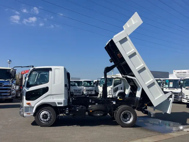 三菱 ファイター 2KG-FK62FZ(2WD)の写真5