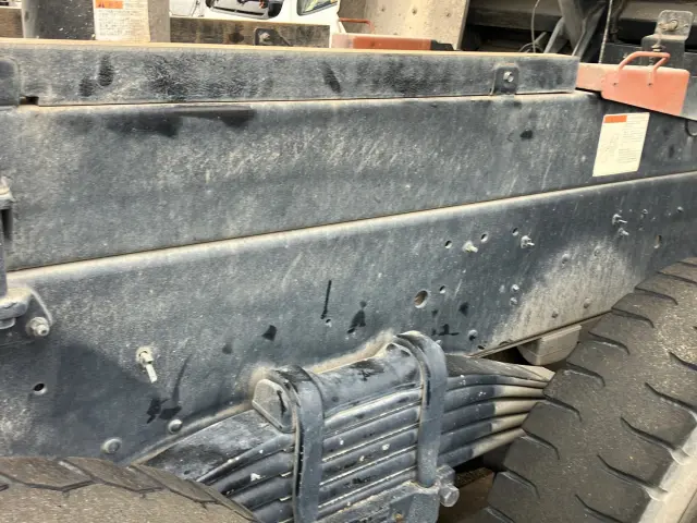 いすゞ ギガ 2PG-CXZ77CT(6x4)の写真14