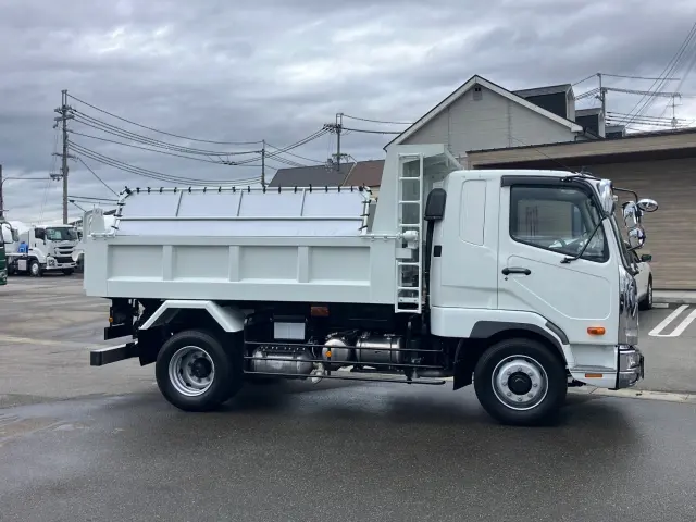 三菱 ファイター 2KG-FK62FZ(2WD)の写真8