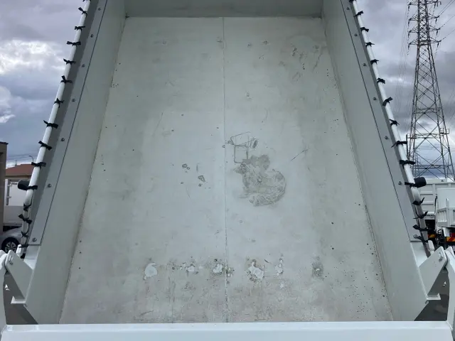 三菱 ファイター 2KG-FK62FZ(2WD)の写真11