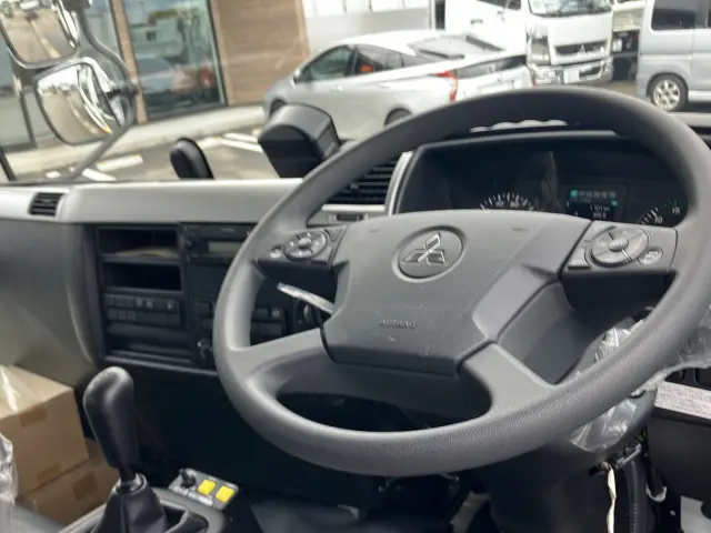 三菱 ファイター 2KG-FK62FZ(2WD)の写真21