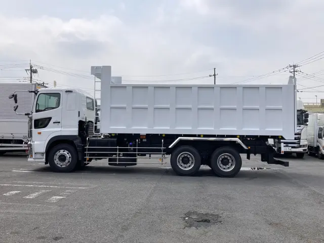 日野 プロフィア 2DG-FS1AJE(6x4)の写真7