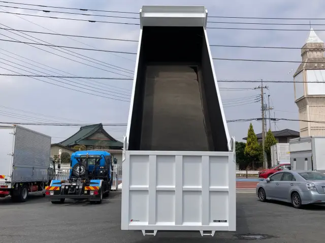 日野 プロフィア 2DG-FS1AJE(6x4)の写真10