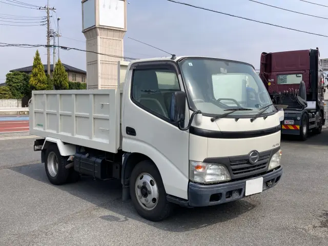 日野 デュトロ BDG-XZU314T(2WD)の写真2