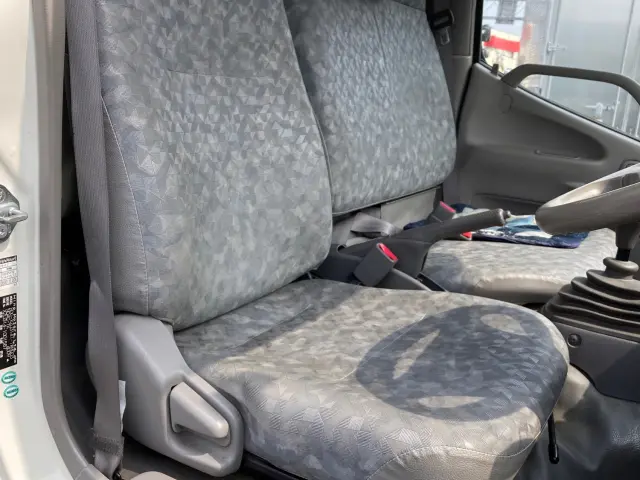 日野 デュトロ BDG-XZU314T(2WD)の写真22