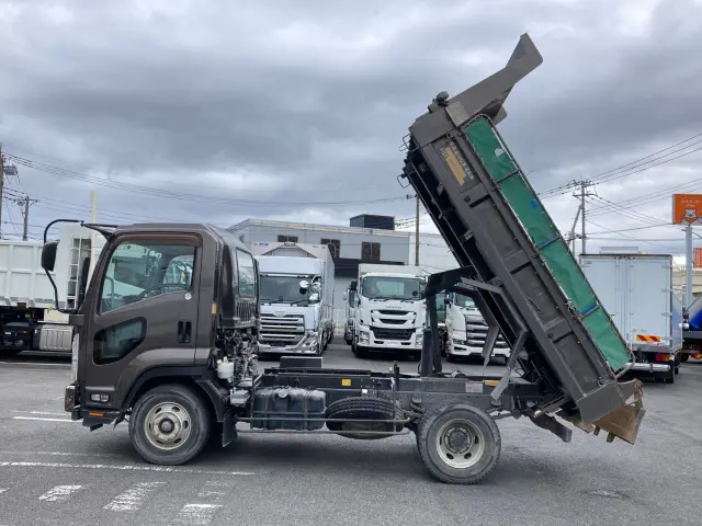 いすゞ フォワード TKG-FRR90S2(2WD)の写真5