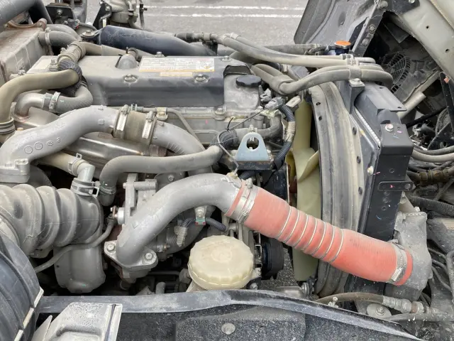 いすゞ フォワード TKG-FRR90S2(2WD)の写真18