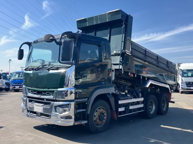 三菱 スーパーグレート 2PG-FV70HX(6x4)の写真1