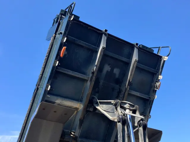 三菱 スーパーグレート 2PG-FV70HX(6x4)の写真12