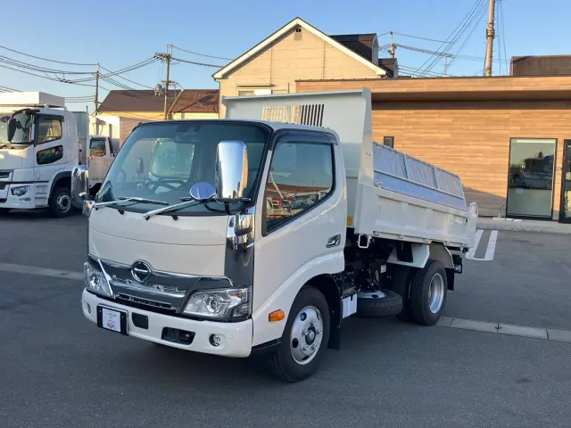 日野 デュトロ 2KG-XZU600T(2WD)の写真1