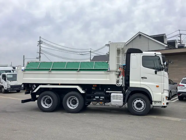 日野 プロフィア 2DG-FS1AGE(6x4)の写真8