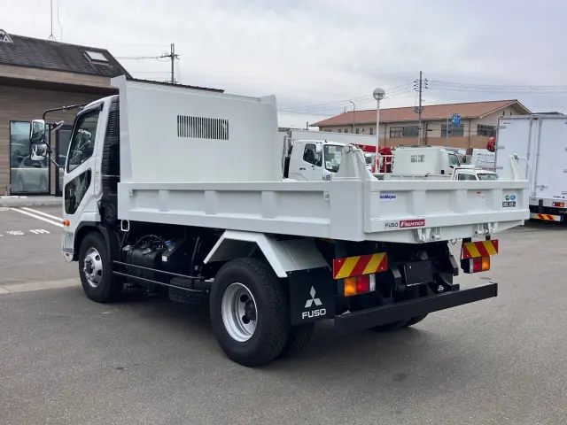 三菱 ファイター 2KG-FK72F(2WD)の写真4