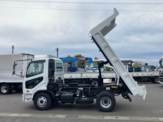 三菱 ファイター 2KG-FK72F(2WD)の写真5