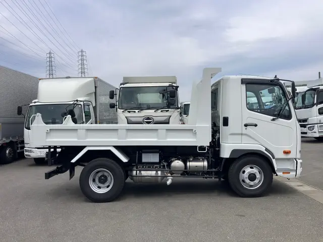 三菱 ファイター 2KG-FK72F(2WD)の写真8