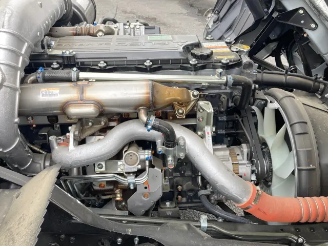 三菱 ファイター 2KG-FK72F(2WD)の写真18