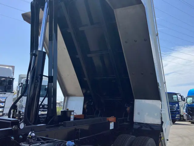 三菱 スーパーグレート 2PG-FV80VX(6x4)の写真13