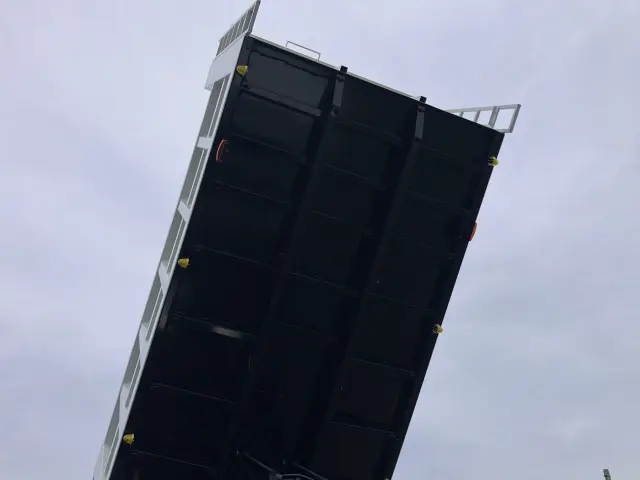 三菱 スーパーグレート 2PG-FV80VZ(6x4)の写真16