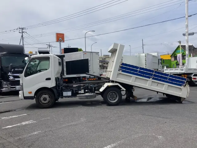日野 デュトロ 2KG-XZU700X(2WD)の写真5