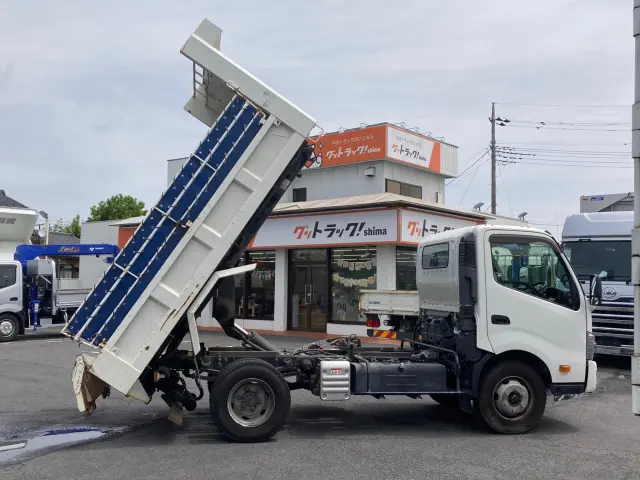 日野 デュトロ 2KG-XZU700X(2WD)の写真8