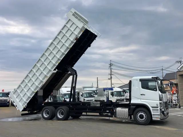 三菱 スーパーグレート 2PG-FV80VZ(6x4)の写真6