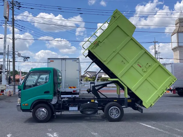 日野 デュトロ BDG-XZU404M(2WD)の写真5