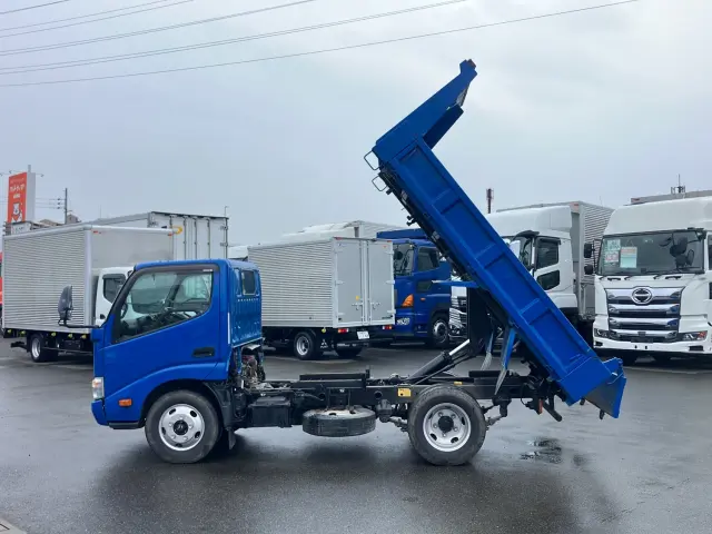 日野 デュトロ TKG-XZU620T(2WD)の写真5