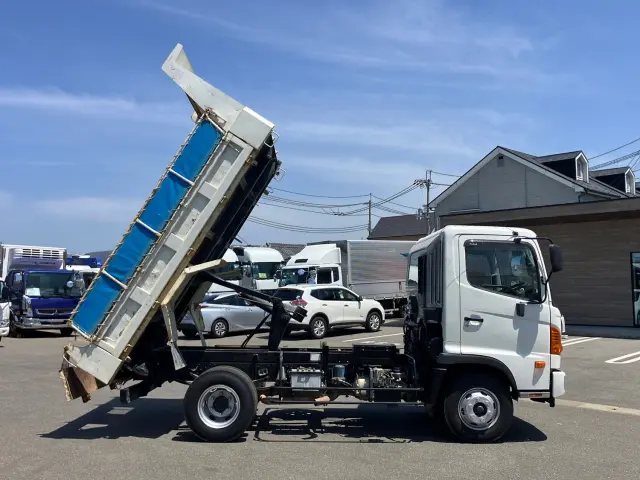 日野 レンジャー TKG-FC9JCAA(2WD)の写真6
