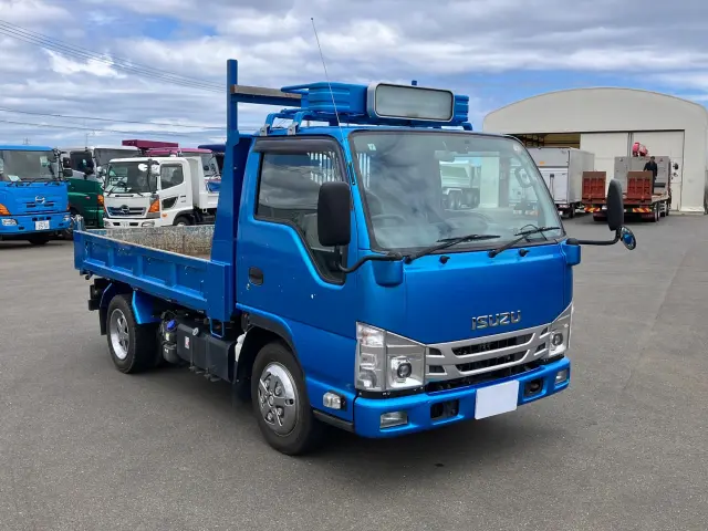 いすゞ エルフ 2RG-NJR88AD(2WD)の写真2