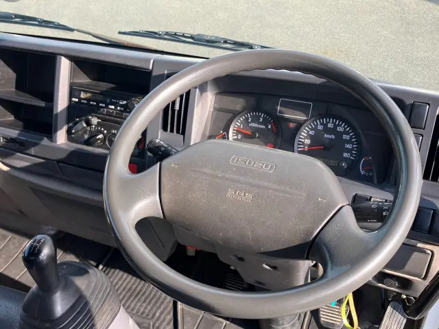 いすゞ エルフ TKG-NJR85AD(2WD)の写真21