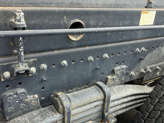 日野 プロフィア 2DG-FS1AGA(6x4)の写真15