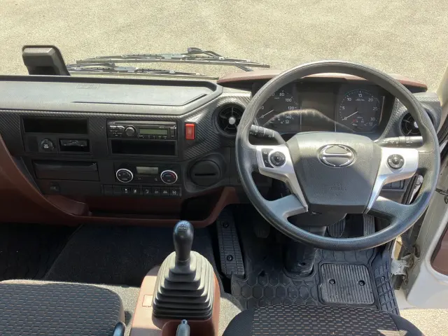 日野 レンジャー 2PG-FD2ABA(2WD)の写真21
