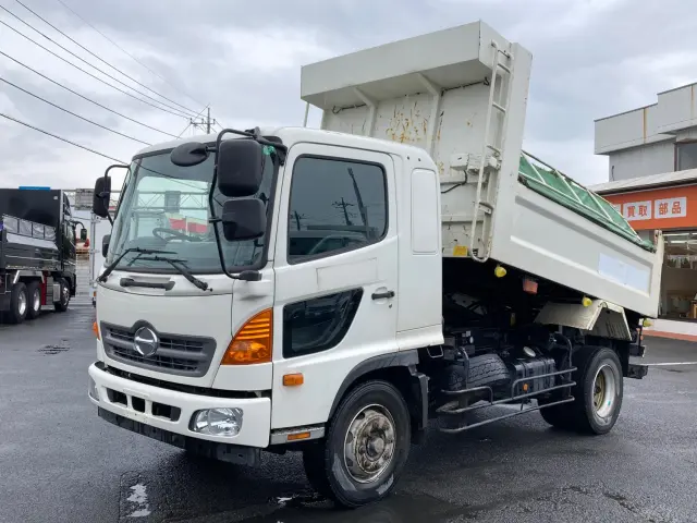 日野 レンジャー LKG-FE7JEAA(2WD)の写真1