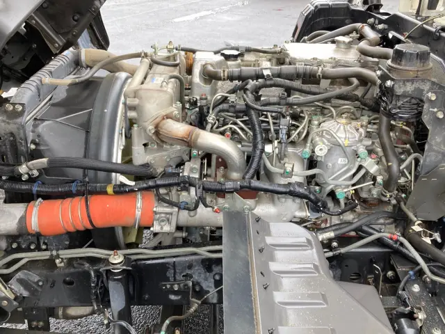 日野 レンジャー LKG-FE7JEAA(2WD)の写真17