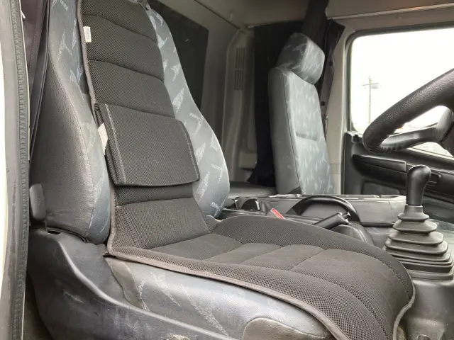 日野 レンジャー LKG-FE7JEAA(2WD)の写真19