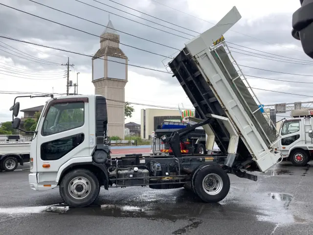 三菱 ファイター TKG-FK71F(2WD)の写真5