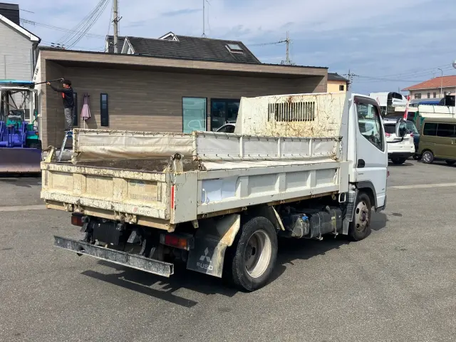 三菱 キャンター TKG-FBA30(2WD)の写真3