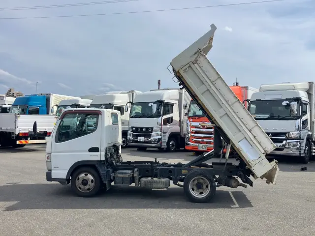 三菱 キャンター TKG-FBA30(2WD)の写真5