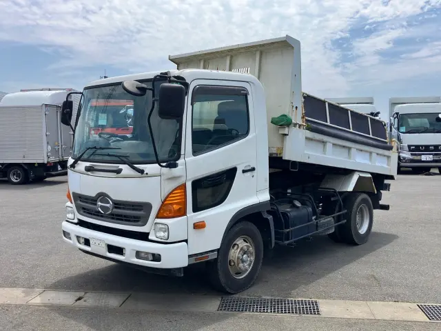 日野 レンジャー TKG-FC9JCAP(2WD)の写真1