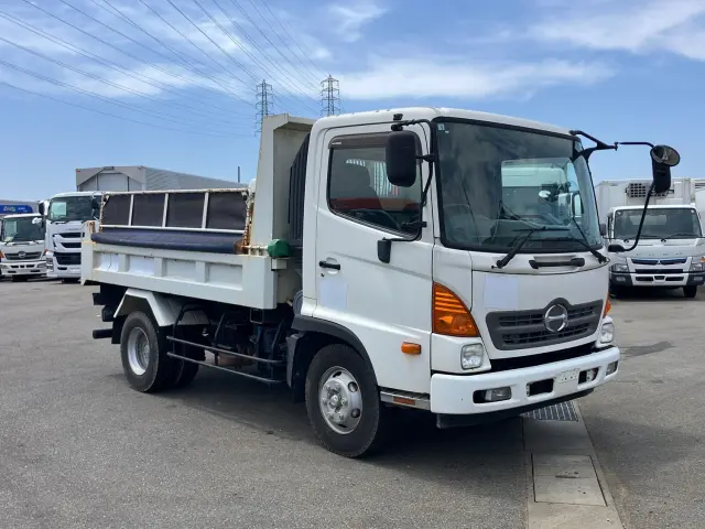 日野 レンジャー TKG-FC9JCAP(2WD)の写真2
