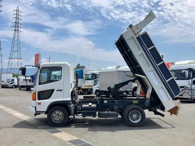 日野 レンジャー TKG-FC9JCAP(2WD)の写真5