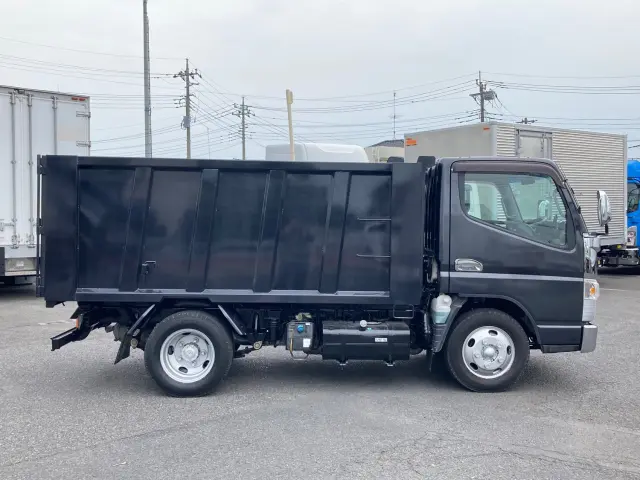 三菱 キャンター TPG-FBA60(2WD)の写真8