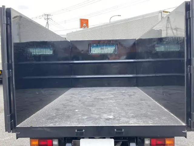三菱 キャンター TPG-FBA60(2WD)の写真11