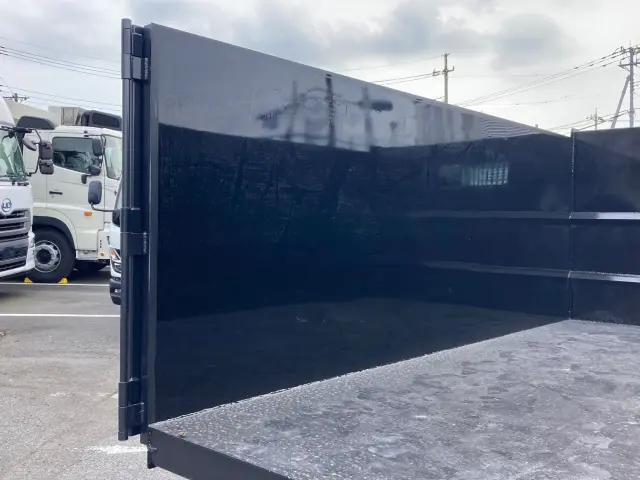 三菱 キャンター TPG-FBA60(2WD)の写真12