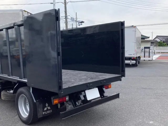 三菱 キャンター TPG-FBA60(2WD)の写真15