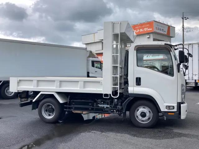 いすゞ フォワード 2RG-FRR90S2(2WD)の写真8