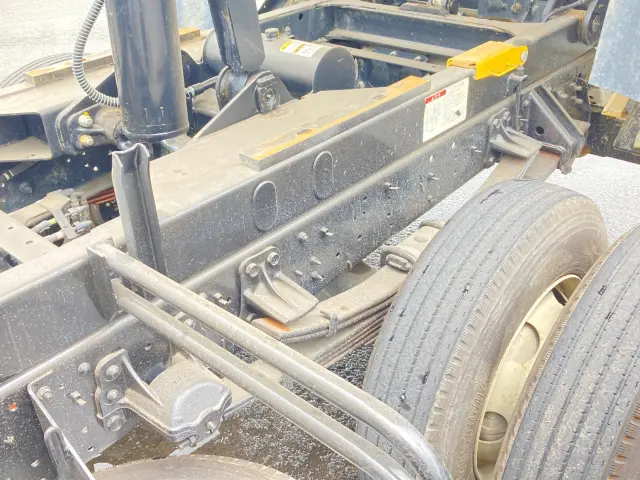 いすゞ フォワード 2RG-FRR90S2(2WD)の写真14