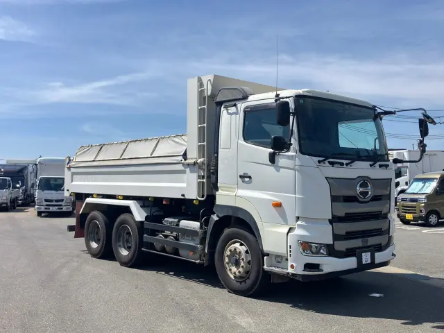 日野 プロフィア 2DG-FS1AGA(6x4)の写真2